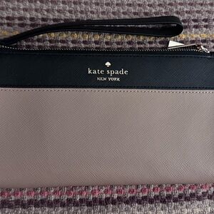 Kate Spade Black and Tan Women's Wristlet